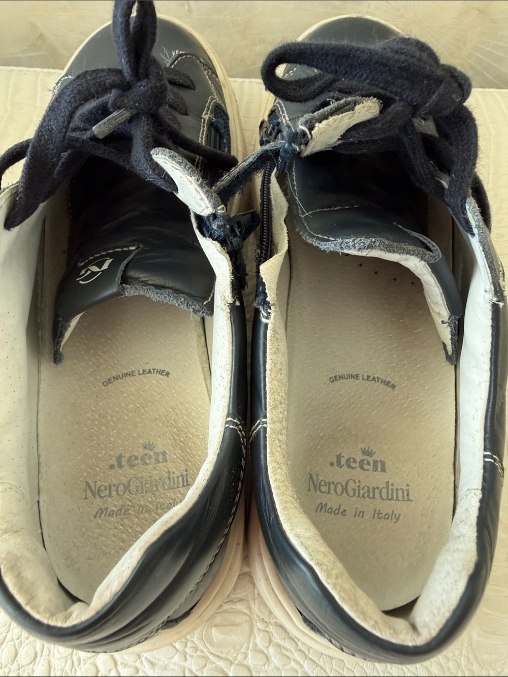 Boys Bruno Marc Two Pairs of Dress shoes/Sneakers - Black ,Navy Sizes 36-37,5 - Picture 7 of 17